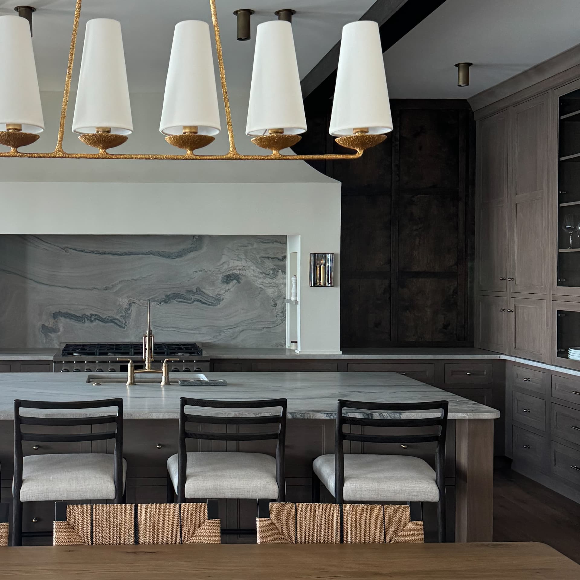 Point Lake interior 2